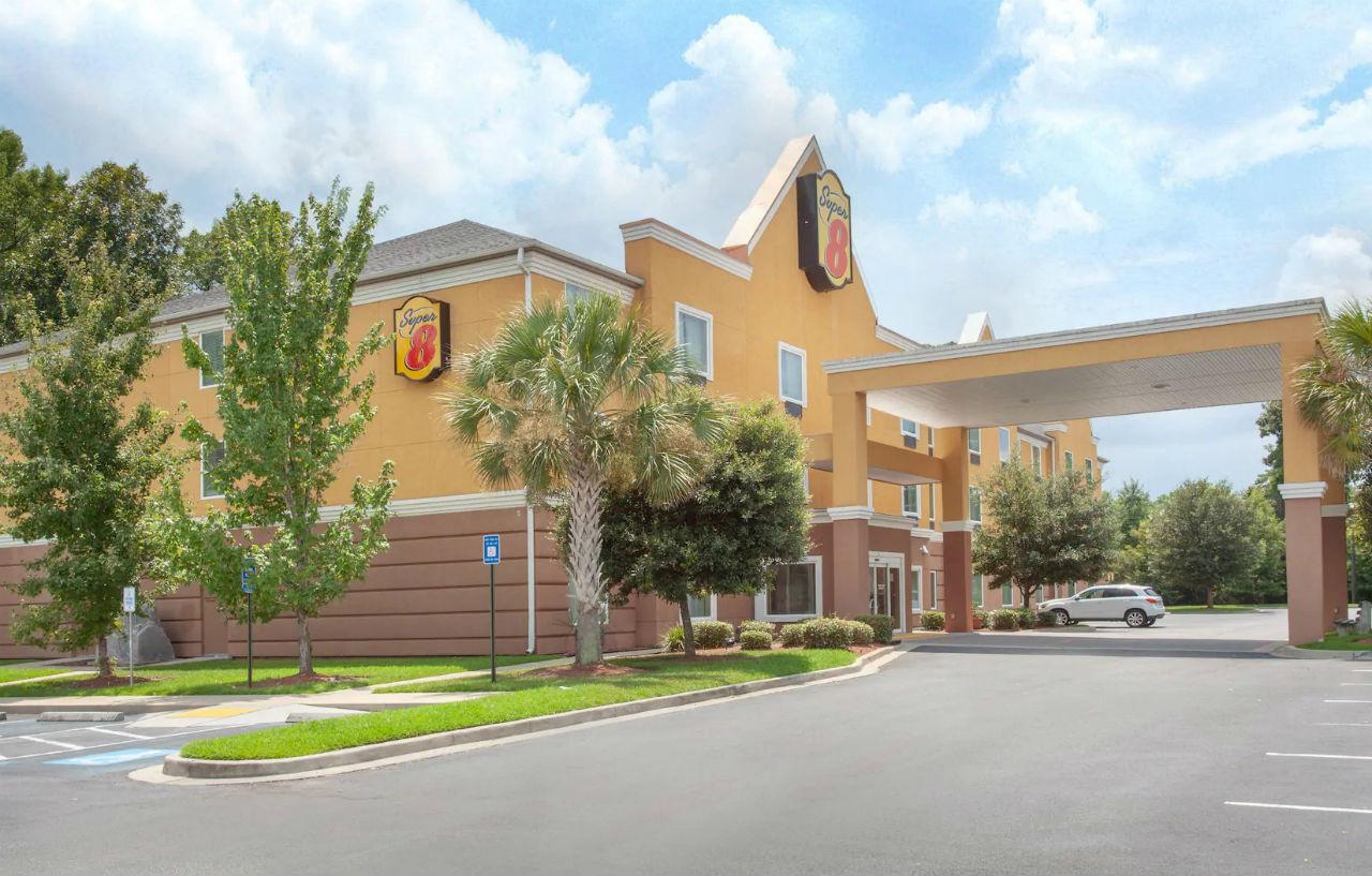 Spark By Hilton Savannah South I-95 Exterior photo